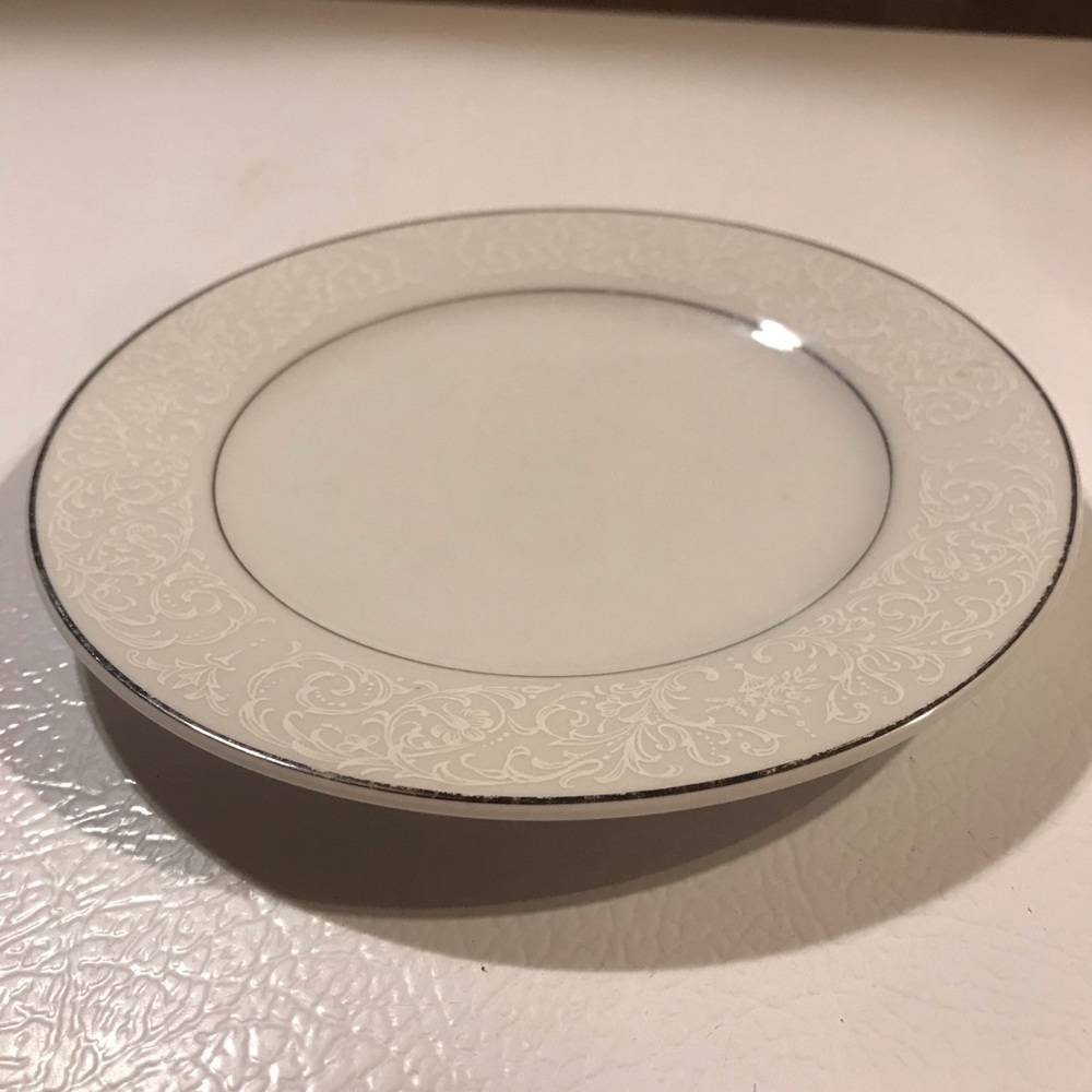 Kristina Collection Satin Song Bread/Butter Plate